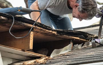 common causes of Ipsden fascia damage