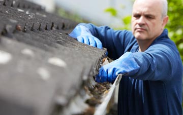 cleaning and inspecting Ipsden roofs